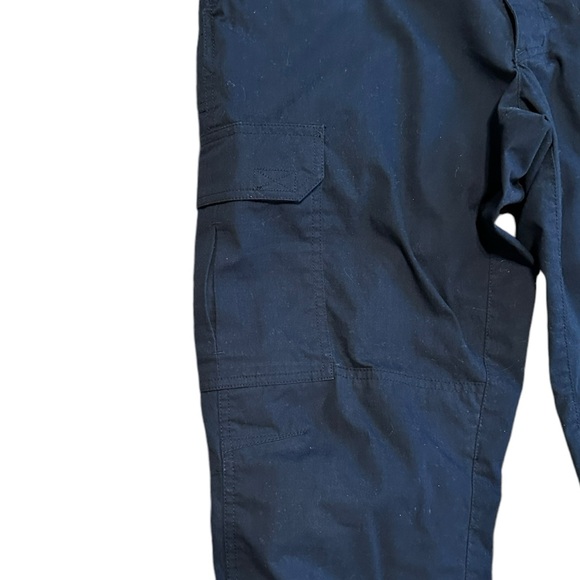 5.11 TACTICAL navy blue men’s tactical pants size 34 x 32 - Picture 2 of 7